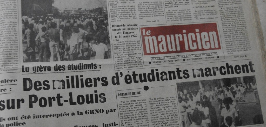 Des milliers d'étudiants marchent sur Port-Louis